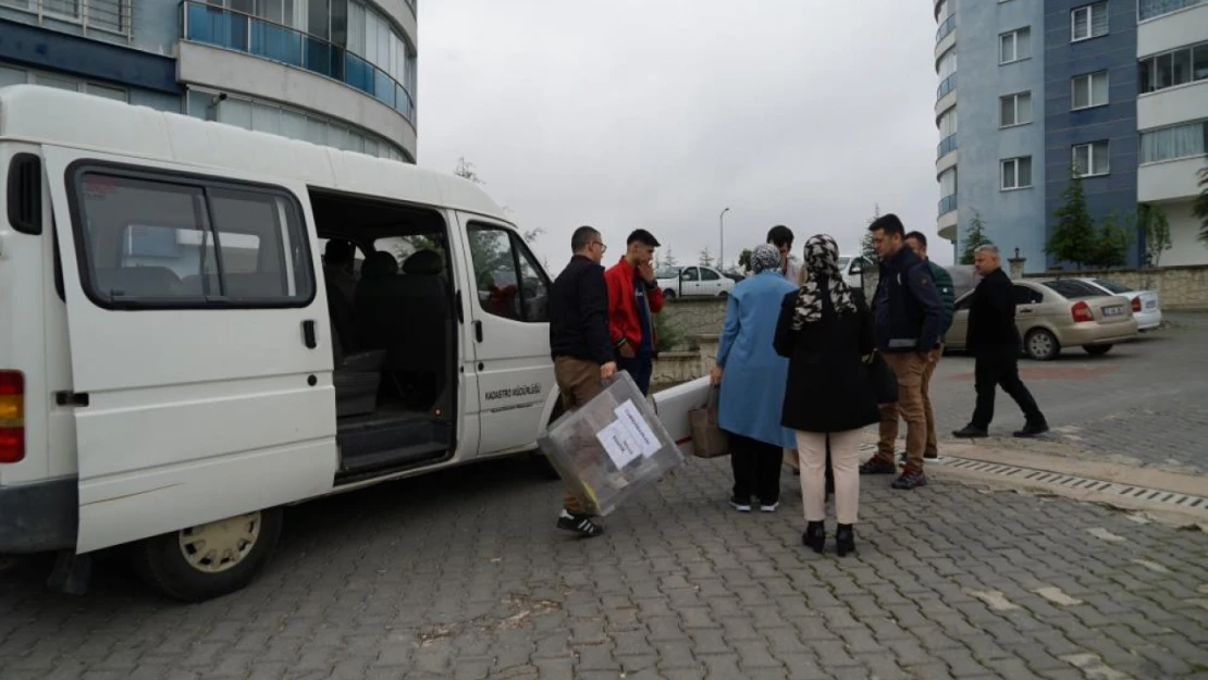 Seyyar sandıklar vatandaşların ayağına gitti