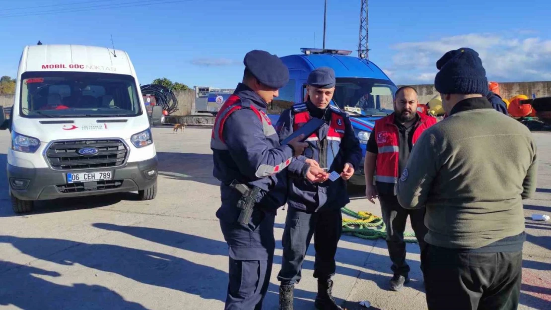 Sinop'ta Düzensiz Göçmen Denetimi