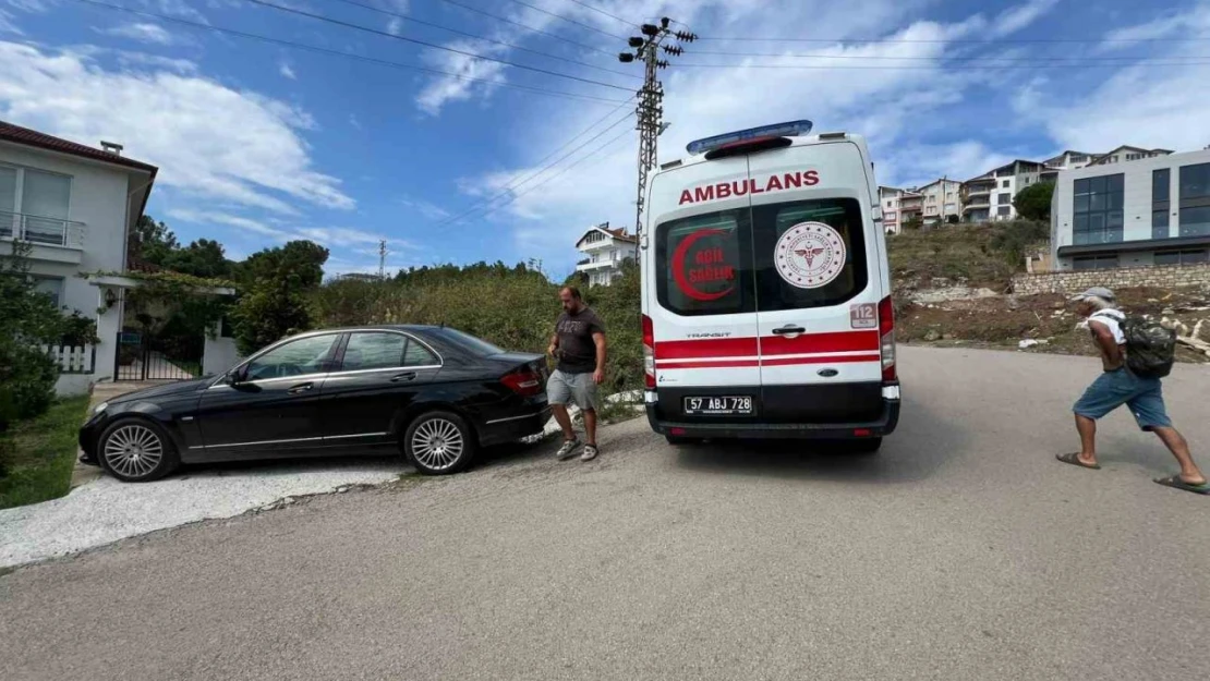 Sinop'ta Trafik Kazası: 2 Yaralı