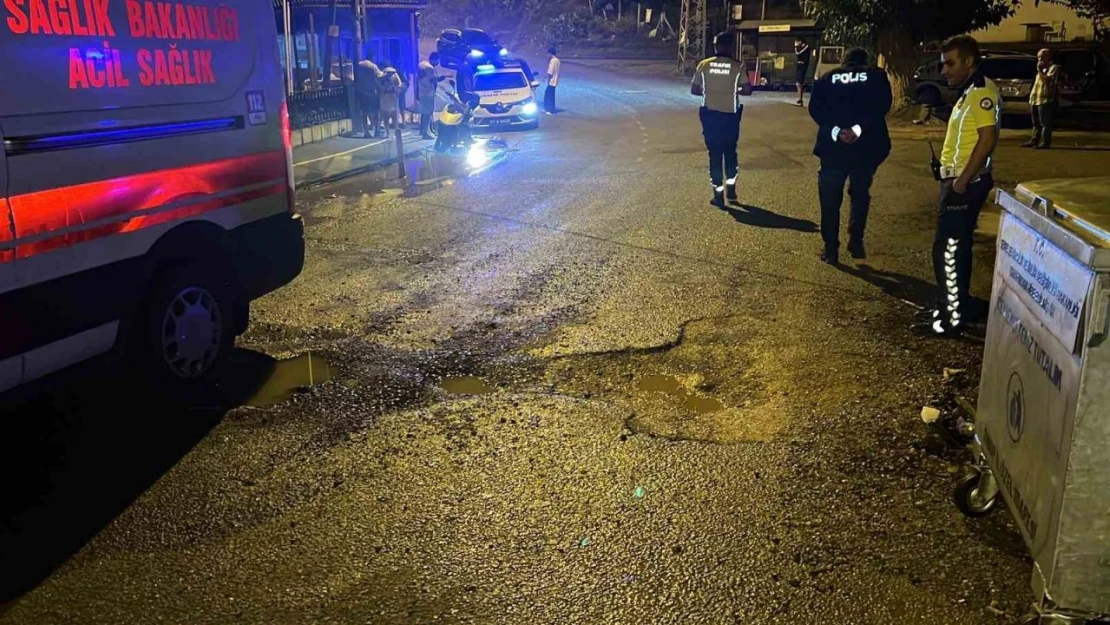 Sinop'ta Yoldaki Çukura Giren Motosikletli Kaza Yaptı: 1 Yaralı