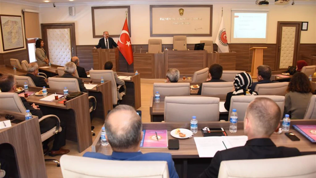 Sivil Toplumla İlişkiler, eğitim semineri düzenledi