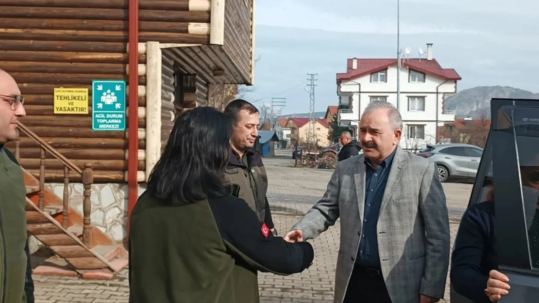 Sönmezoğlu'ndan Pınarbaşı'na Ziyaret