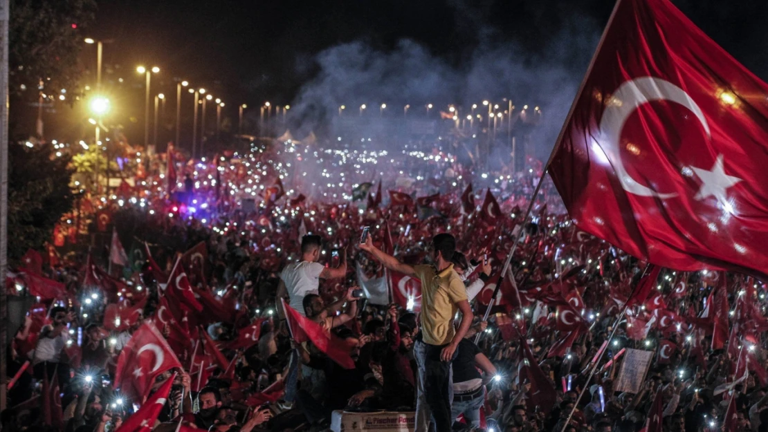 Spor Camiasından 15 Temmuz Mesajları