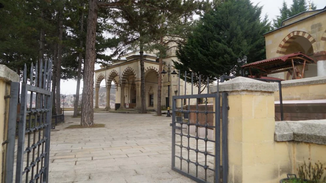 TARİHİN TANIĞI YAKUPAĞA CAMİİ