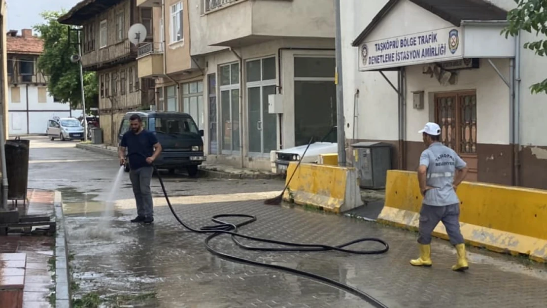 Taşköprü Belediyesi Çalışmalarını Sürdürüyor