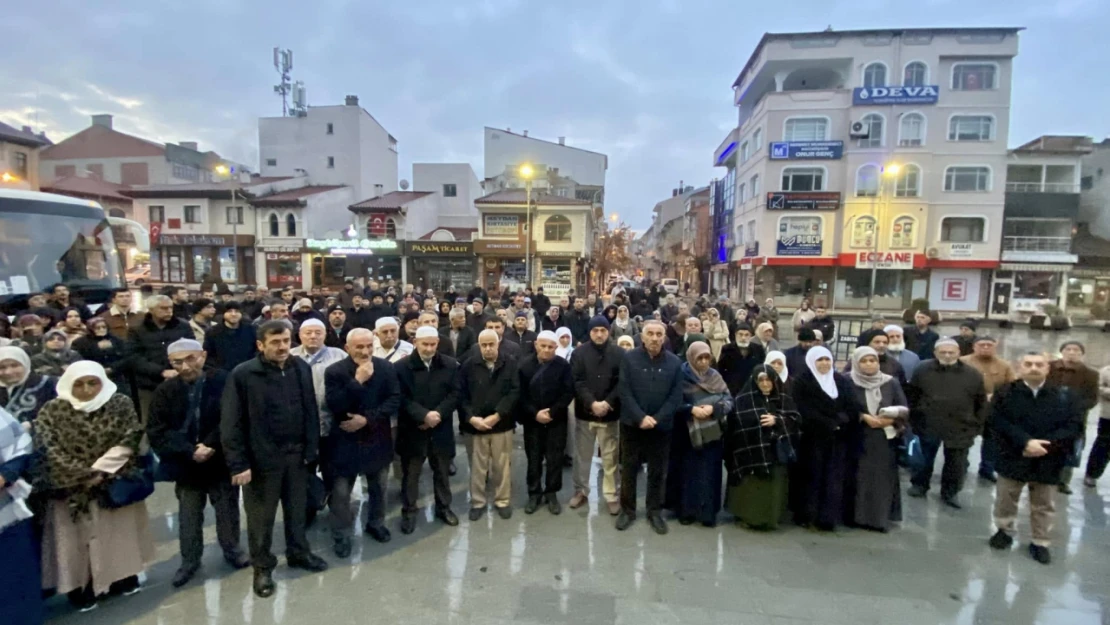 Taşköprü'de 42 Umreci Dualarla Uğurlandı