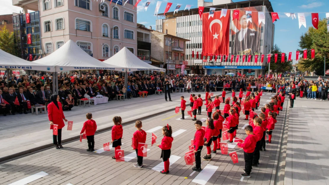 Taşköprü'de Cumhuriyet Bayramı Heyecanı