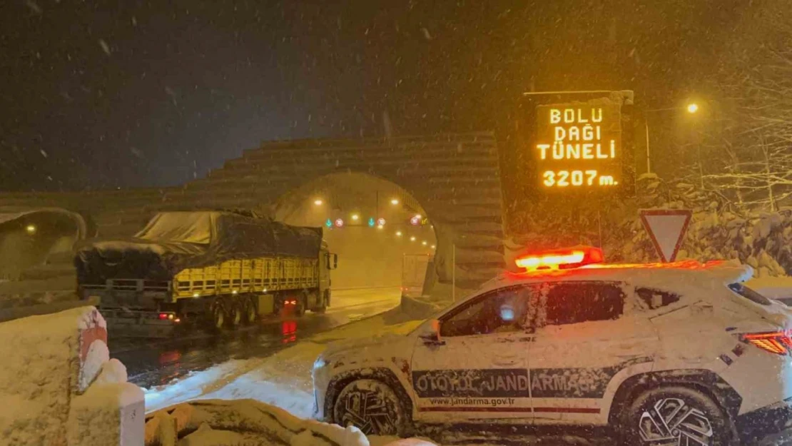 TEM'in Bolu Dağı Tüneli Geçişinde Kar Etkisini Azalttı