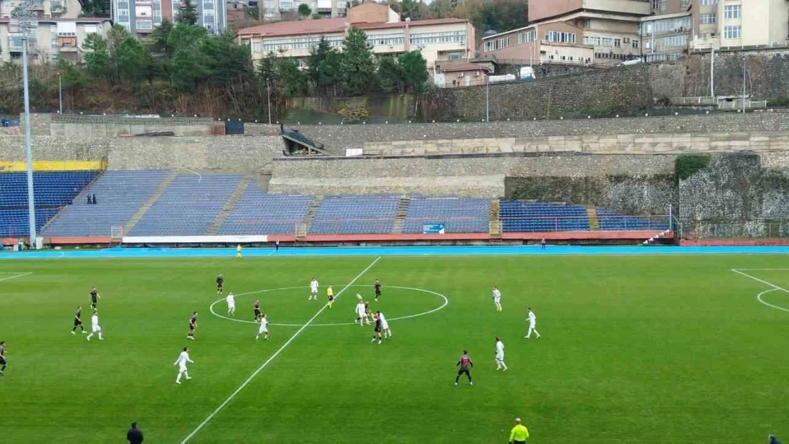 Zonguldak'ta Puanlar Bölüşüldü: Zonguldakspor 1-1 Kırklarelispor