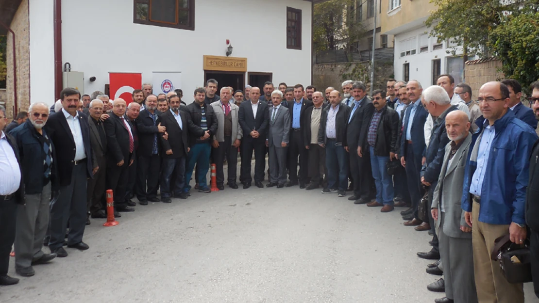 TÜRKAV kültür hizmetlerine devam ediyor