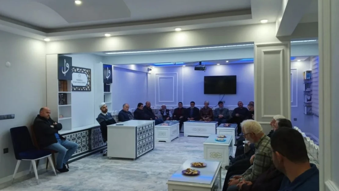 Türkeli'de 'Kur'an ve Hadis Bize Ne Söyler' Programı