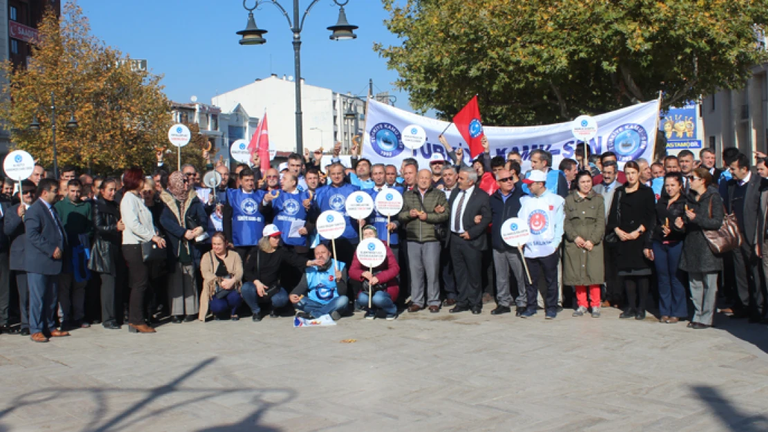 Türkiye Kamu-Sen, 2020 bütçesini protesto etti