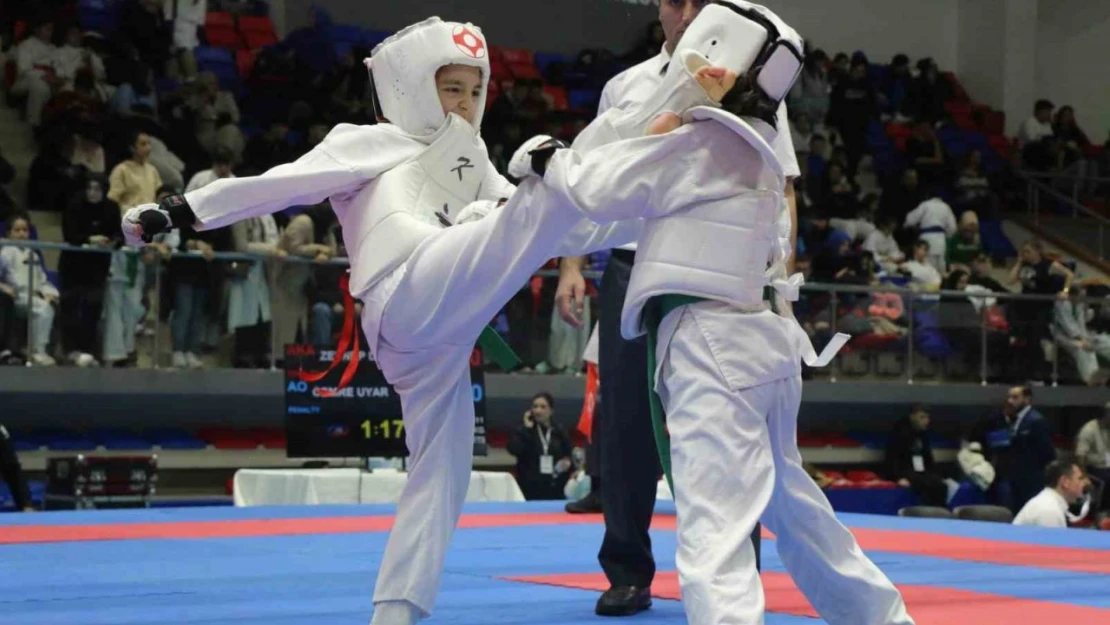 Türkiye Kyokushin Stil Karate Şampiyonası Karabük'te Başladı