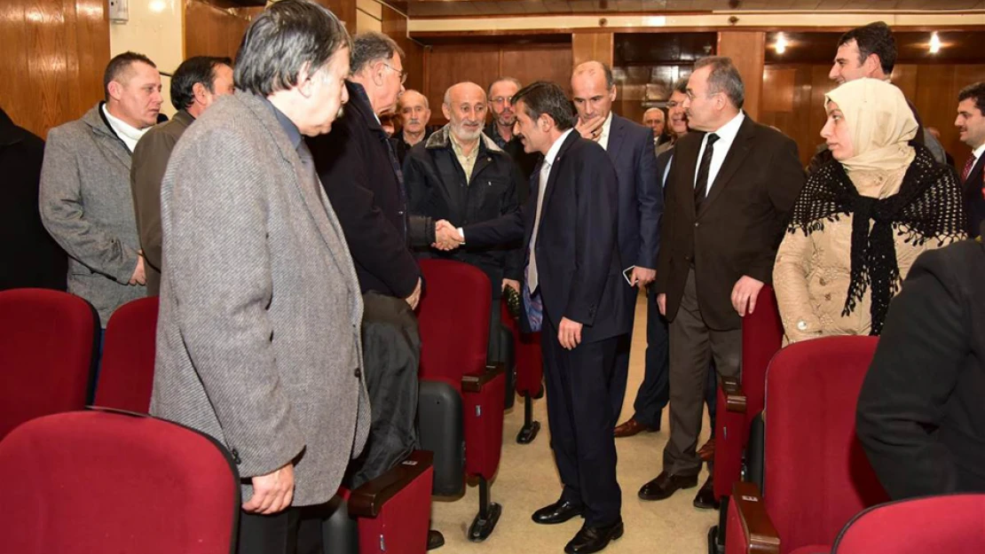 Vali Yıldırım, halkın taleplerini dinledi
