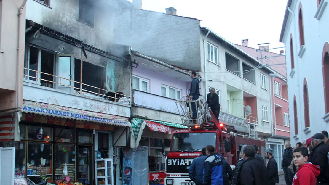 Yangında 'tüp' paniği