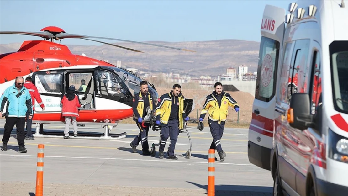 Yıldız Dağı Kayak Merkezi'nde Yaralanan 4 Kişiden 1'i Taburcu Edildi