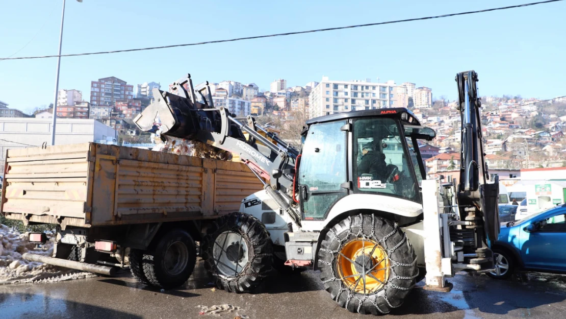 Zonguldak Belediyesi Karla Mücadeleye Devam Ediyor