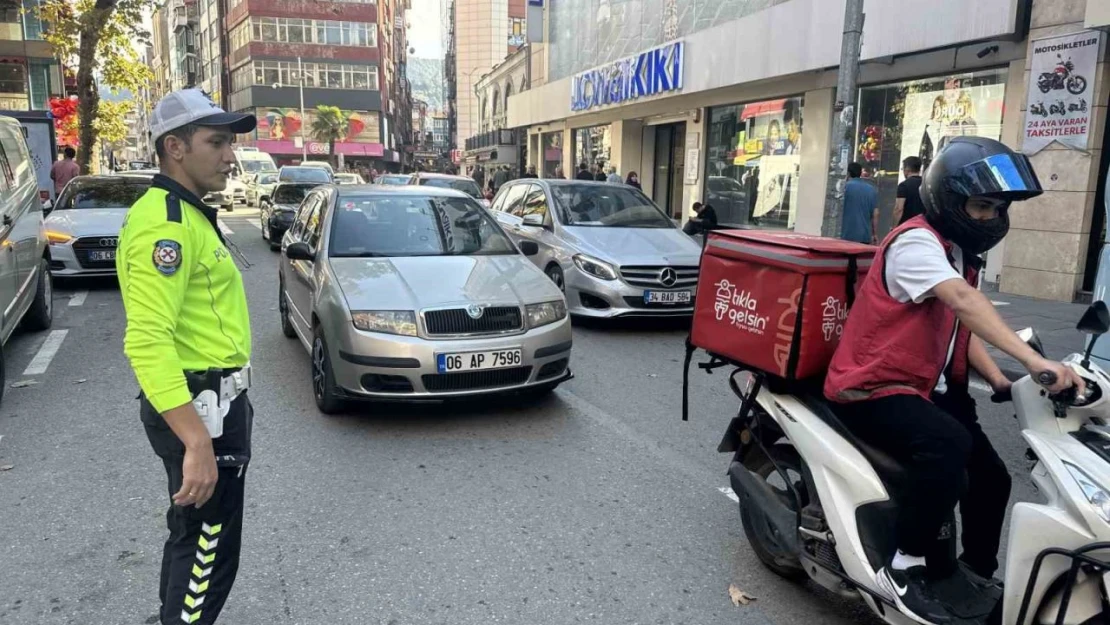 Zonguldak'ta Trafik Ekiplerinden Çakar Denetimi