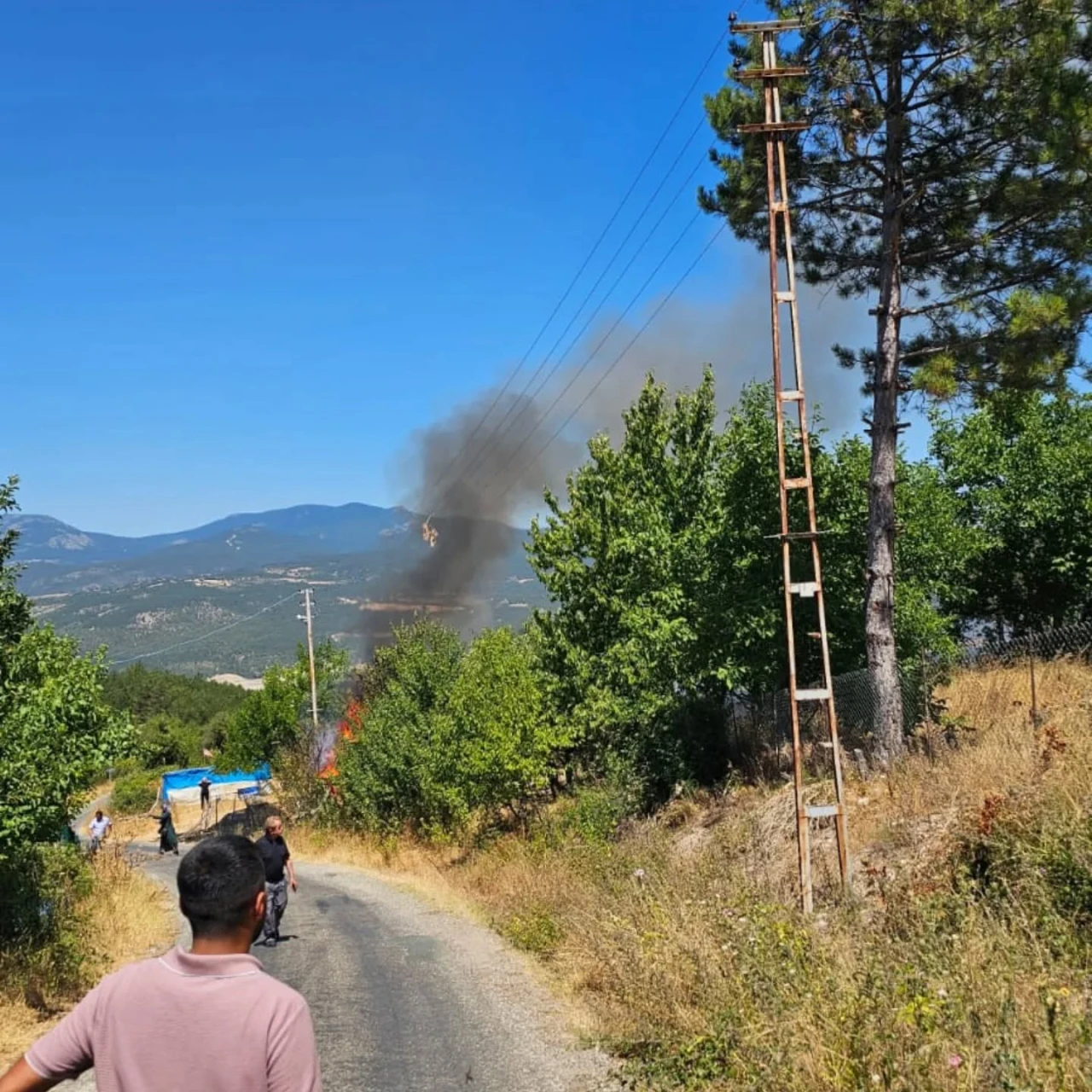 Hızlı Müdahale Yangını Söndürdü