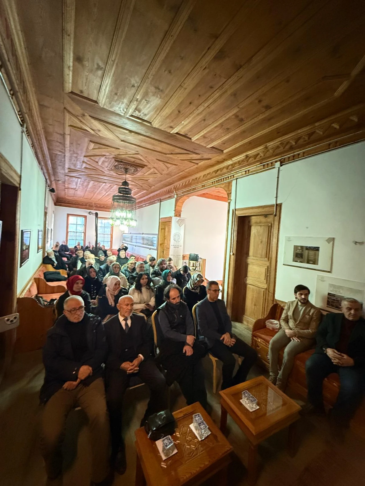 İlim Hikmet'in Konuğu Küçükbasmacı Oldu