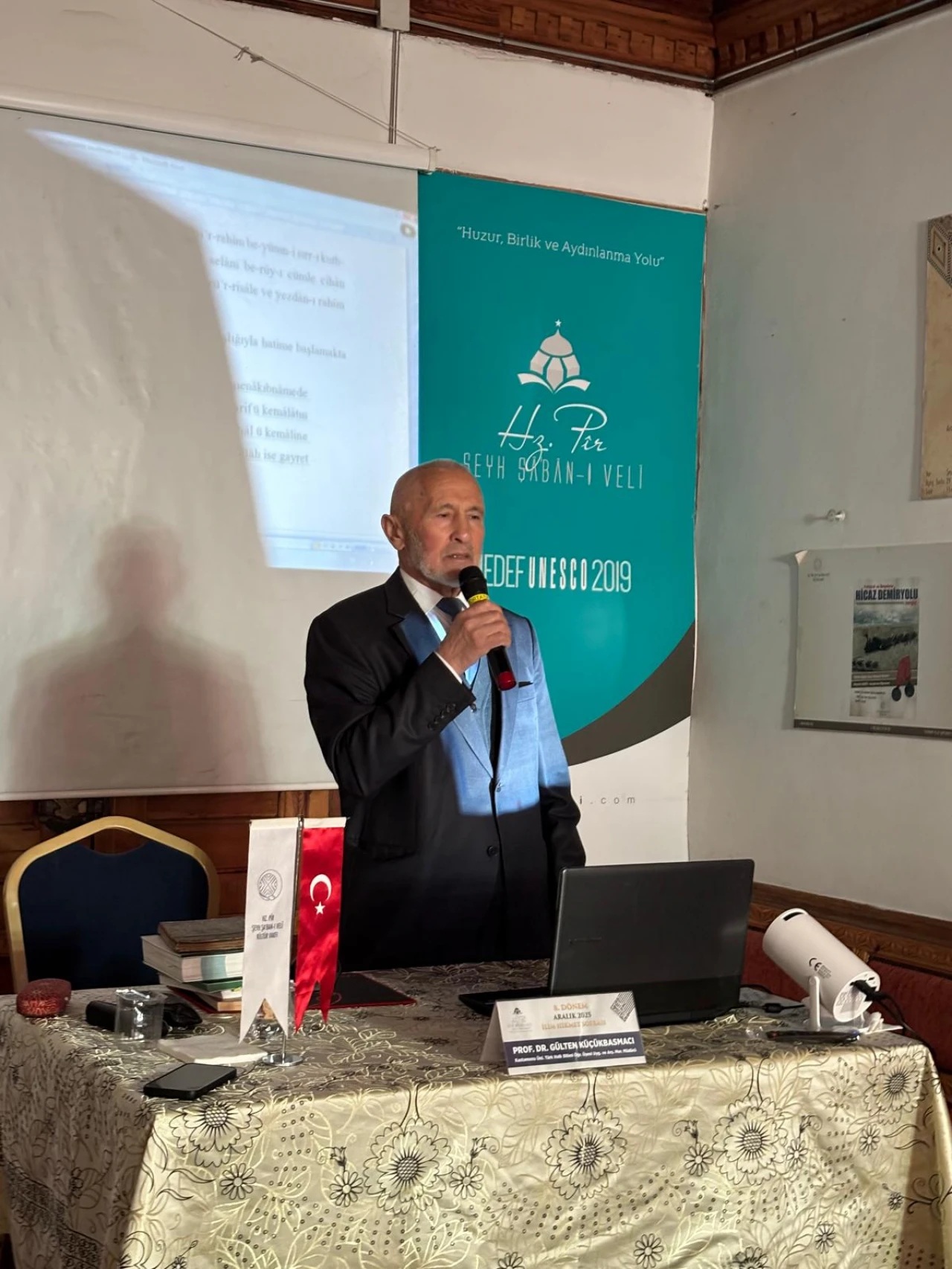 İlim Hikmet'in Konuğu Küçükbasmacı Oldu