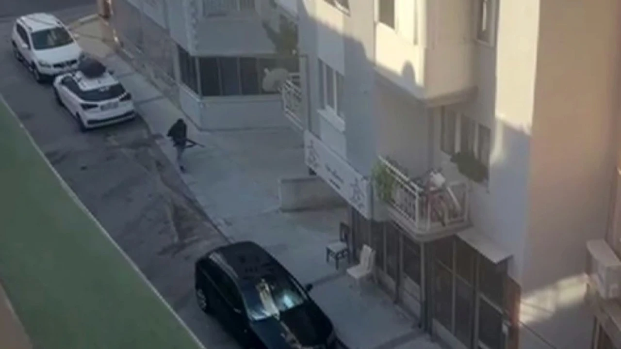 2 Polisi Şehit Eden Saldırgan Hayatını Kaybetti