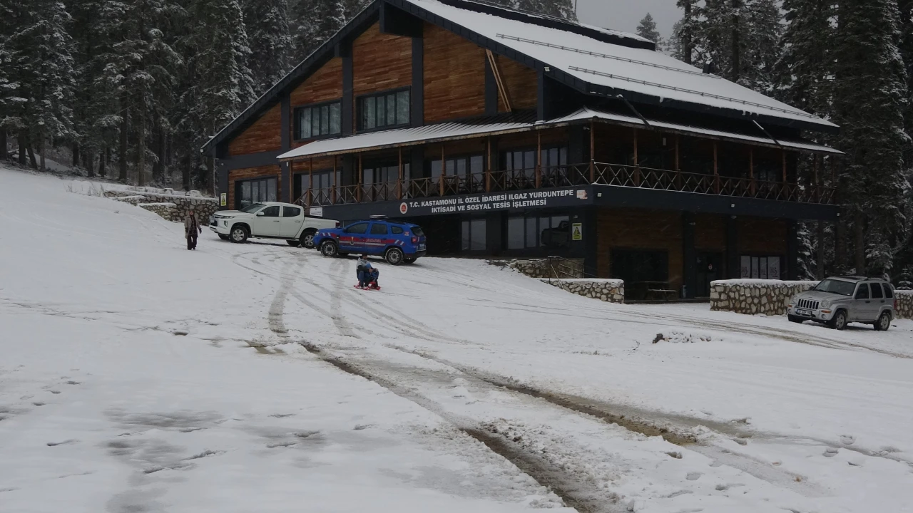 Ilgaz Dağı Beyaza Büründü