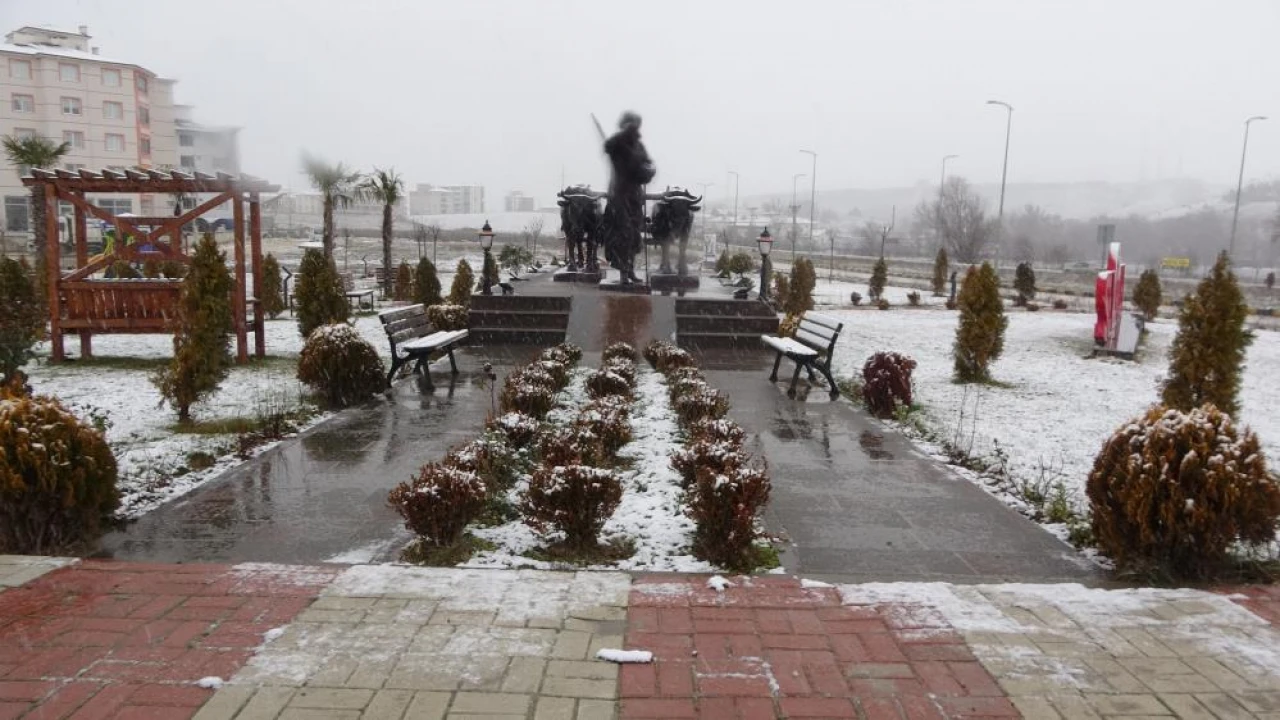 İlçeler Beyaza Büründü