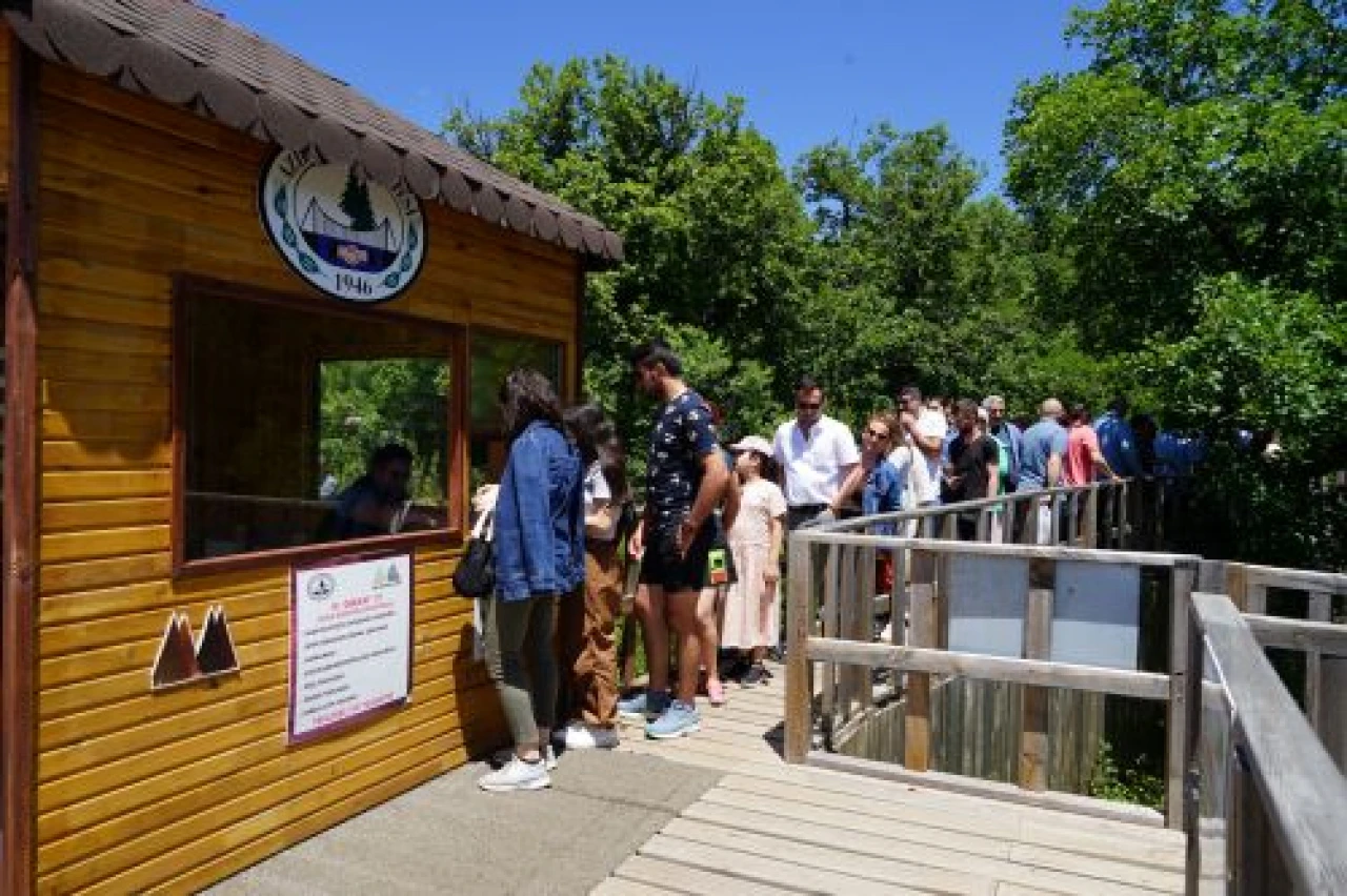 450 Metre Yükseklikte Adrenalin Ve Görsel Şölen