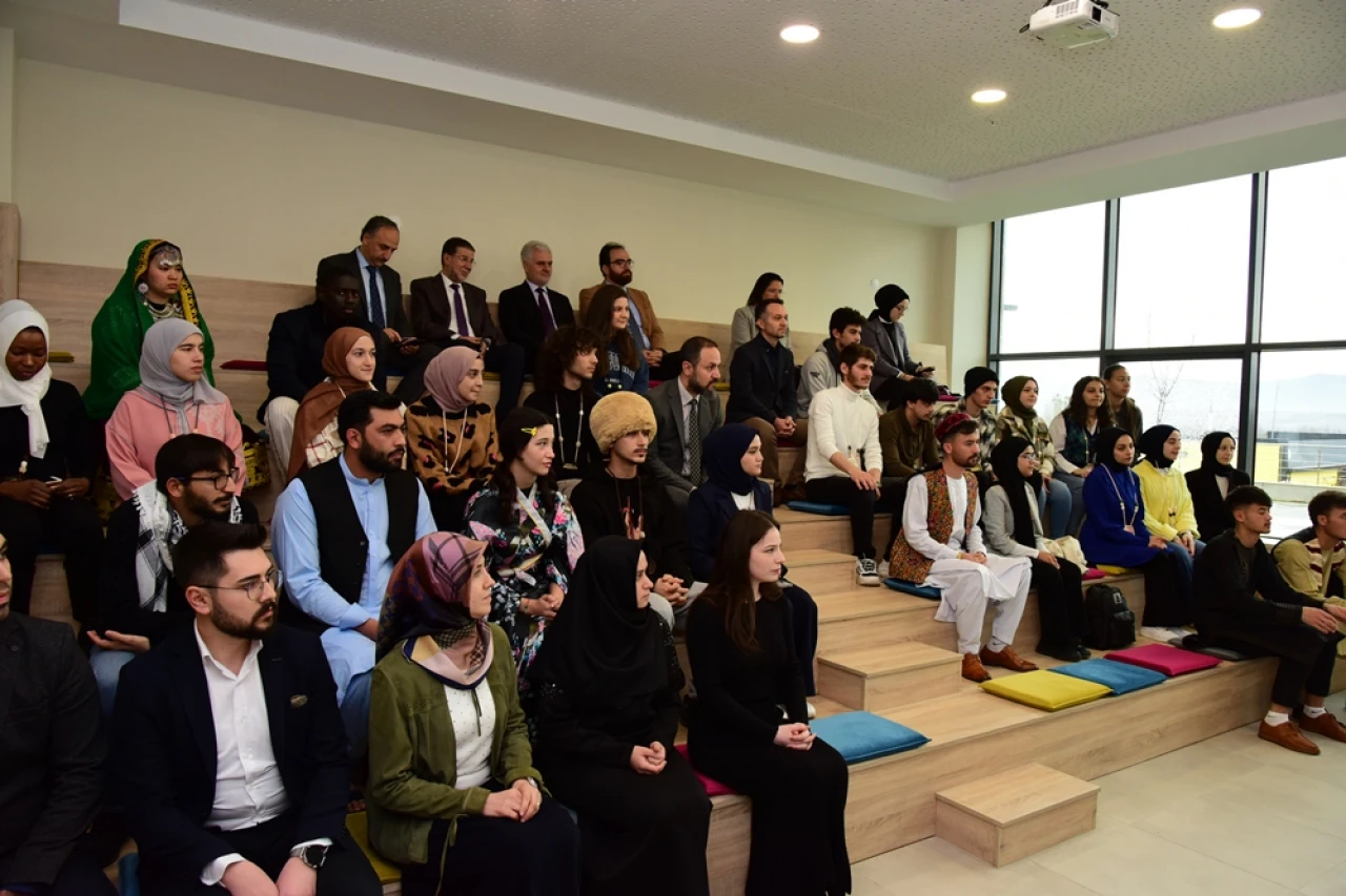 'Uluslararası Öğrenci Olmak' Çalıştayı Düzenlendi