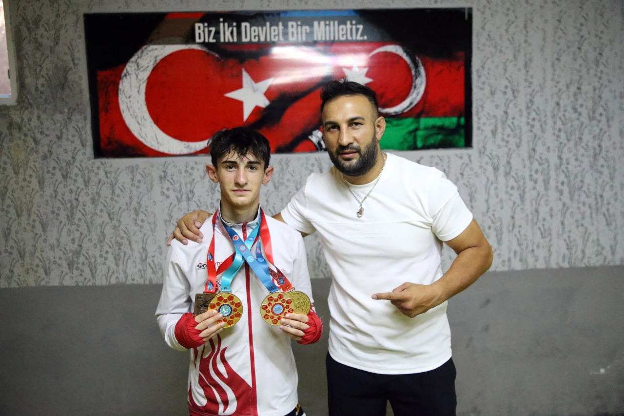 'Atom Karınca' Hamza'nın Hedefi Yeniden Dünya Şampiyonluğu!