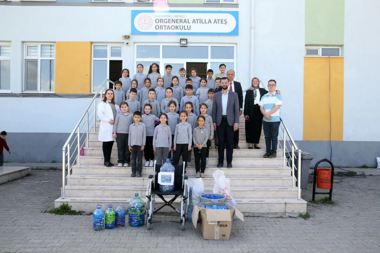 Mavi Kapak Kampanyası, Bayram Hediyesi Oldu