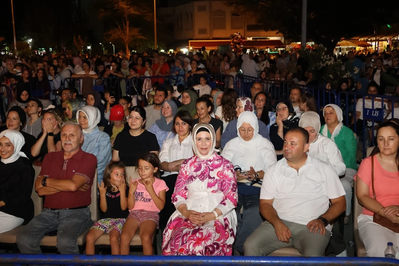 Abana'da 40'ıncı Spor, Kültür, Sanat ve Deniz Şenlikleri Coşkuyla Başladı