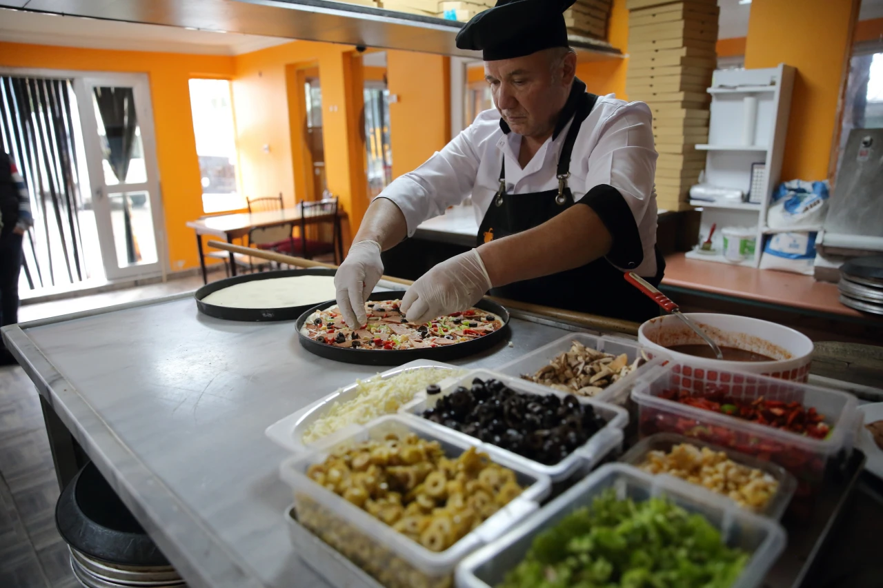 Köyüne Döndü, Açtığı Pizzacıyla Bölgenin Gözdesi Oldu