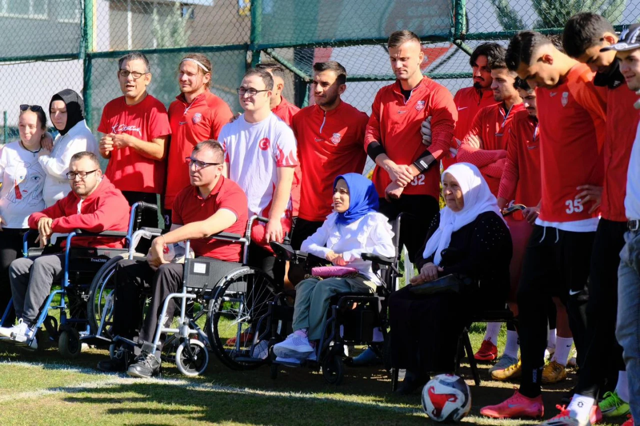Özel Bireylerden Kastamonuspor'a Tam Destek