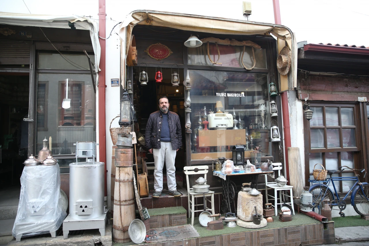 Müşterilerini Zamanda Yolculuğa Çıkarıyor