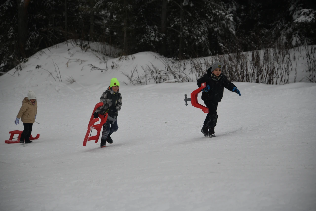 Yurduntepe Kayak Merkezi'nde Hafta Sonu Yoğunluğu