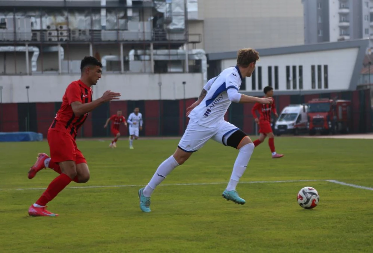 Gazi'de Buruk Sevinç, Hasan Sakatlandı