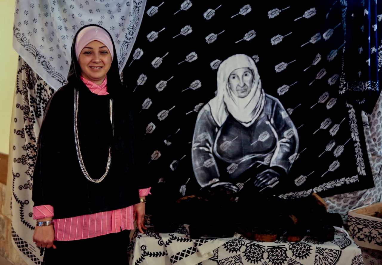 Kadın Kahramanları Taş Baskıyla Resmettiler