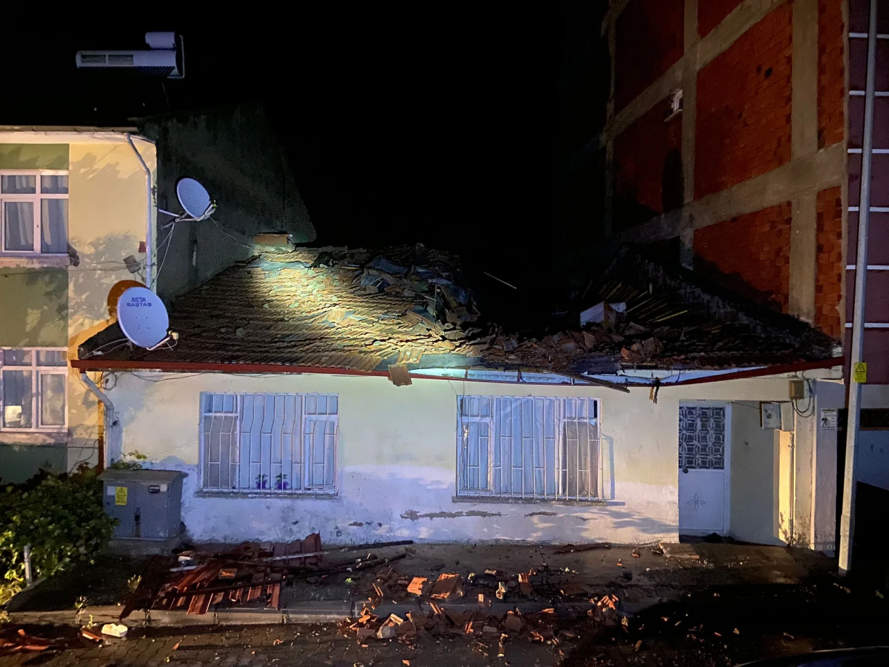 Kastamonu'da Şiddetli Fırtına Etkili Oldu!