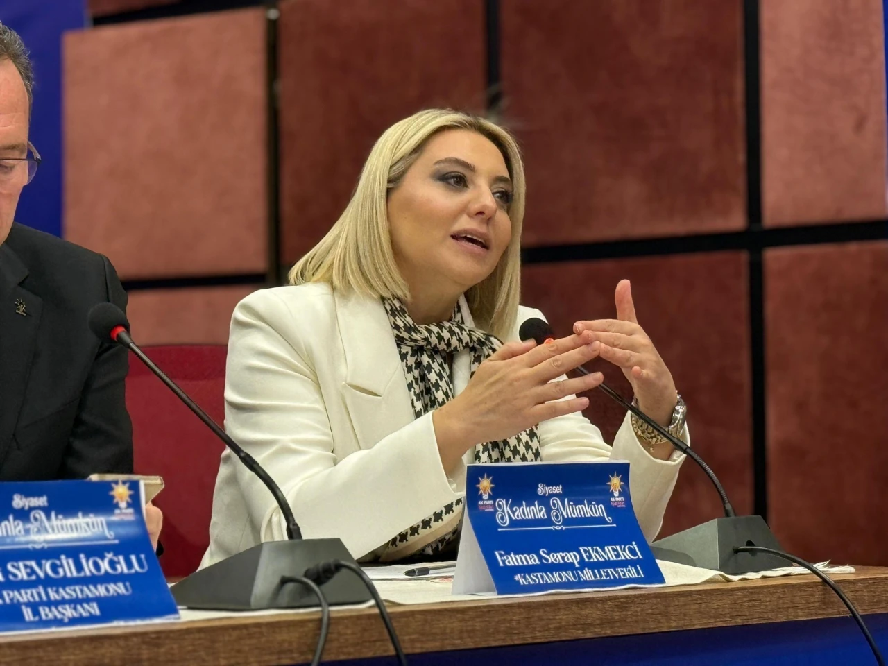 AK Parti Kadın Kolları Genel Başkan Yardımcısı Durmaz: 'AK Kadınlar, Partimizin En Büyük Destekçisidir