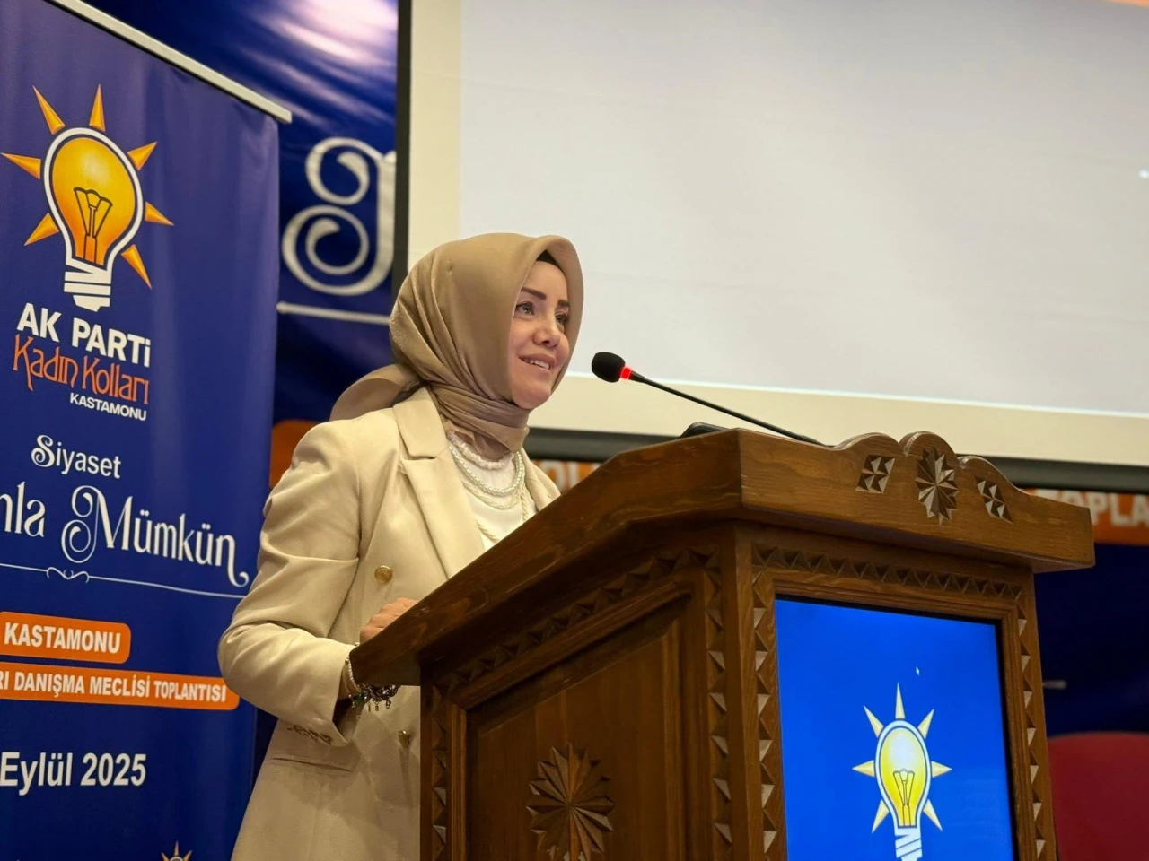 AK Parti Kadın Kolları Genel Başkan Yardımcısı Durmaz: 'AK Kadınlar, Partimizin En Büyük Destekçisidir