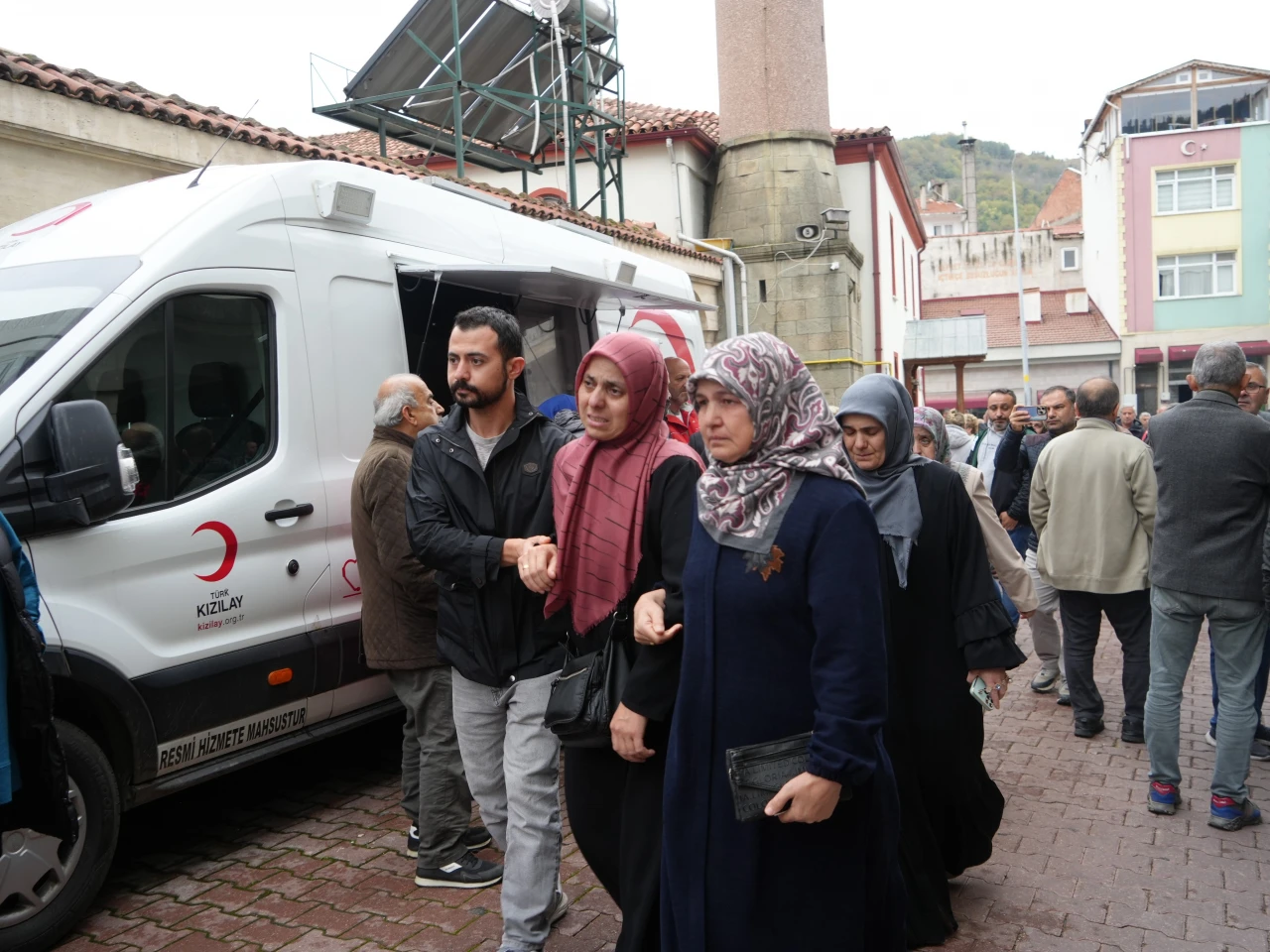 Anne Ve Oğlu Son Yolculuğuna Uğurlandı!