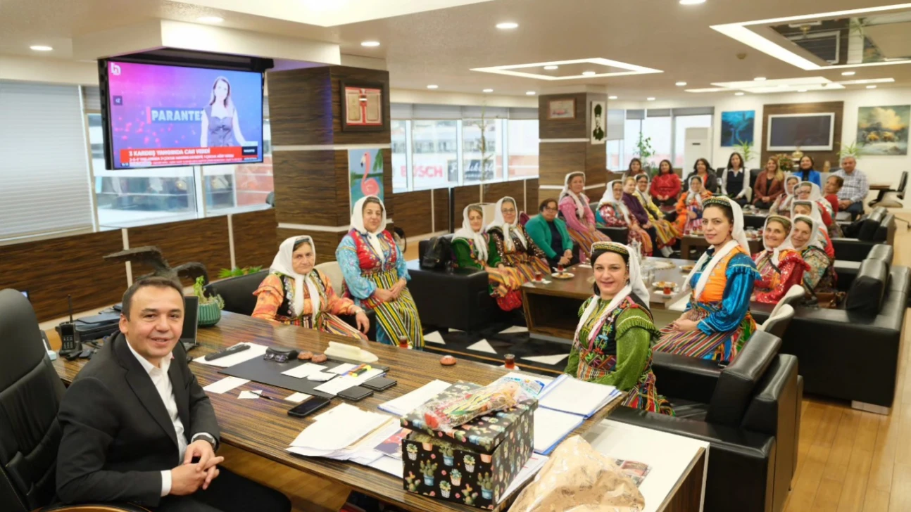 Baltacı, Azdavaylı Kadınları Makamında Ağırladı