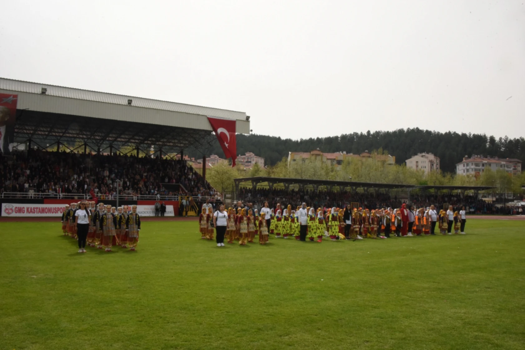 23 Nisan Coşkusu Gazi'de Doruğa Ulaştı