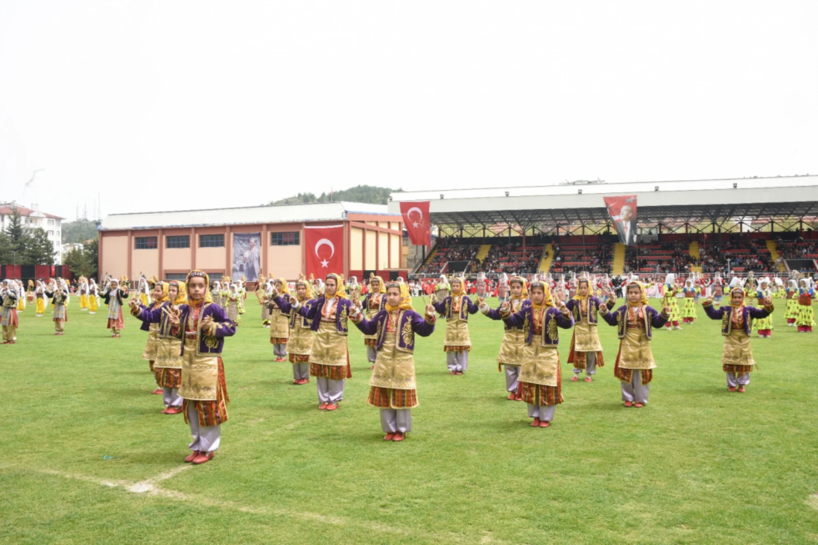 23 Nisan Coşkusu Gazi'de Doruğa Ulaştı