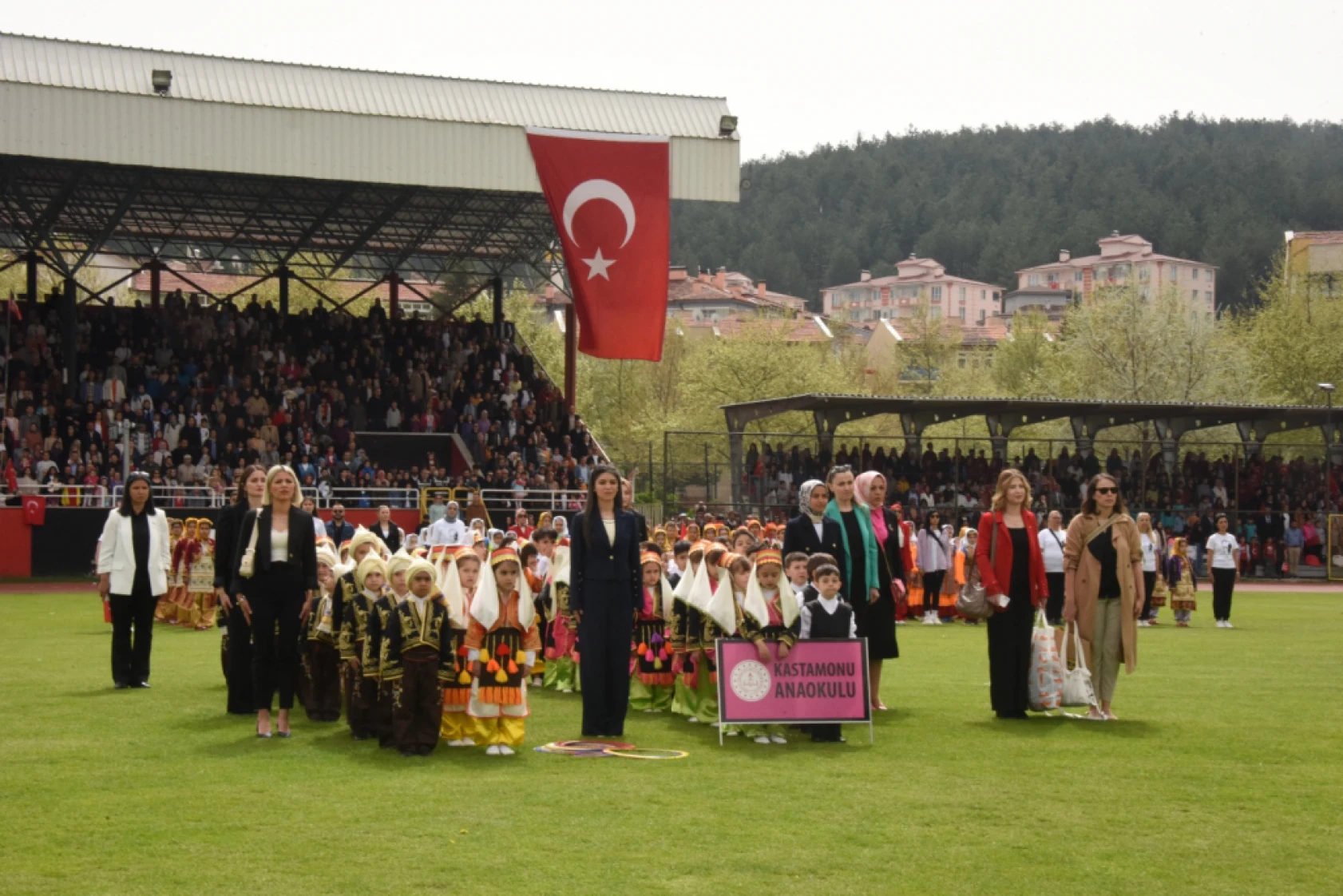 23 Nisan Coşkusu Gazi'de Doruğa Ulaştı