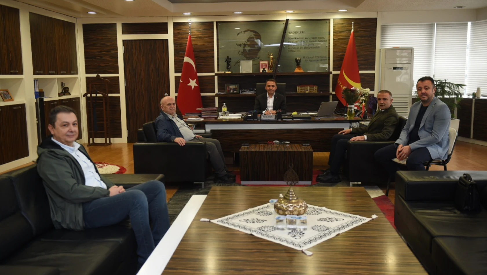 Anadolu Hastanesi'nden Başkan Baltacı'ya Ziyaret