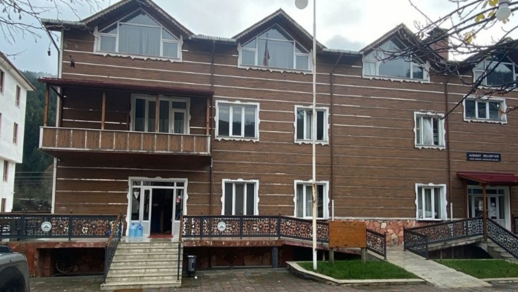 Azdavay Belediyesi, Öğrencilerin Barınma Sorununu Çözdü