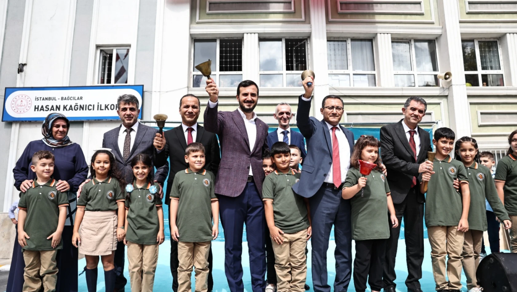 Başkan Özdemir Müjdeleri Sıraladı